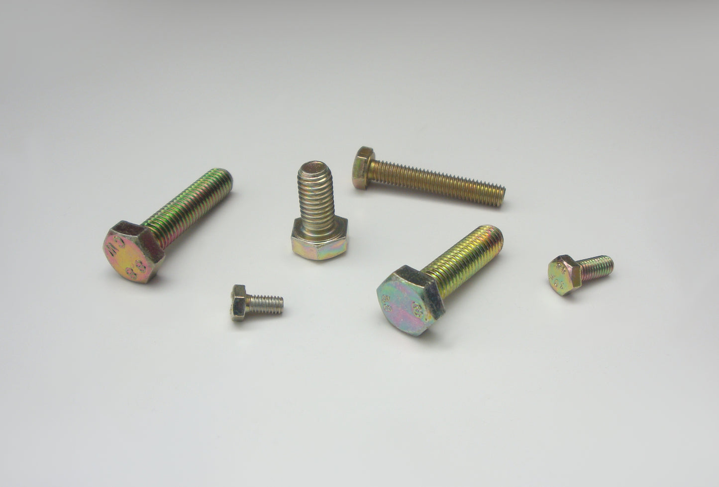 Sechskantschrauben mit Vollgewinde, gelb verzinkt, 8.8 (DIN 933)