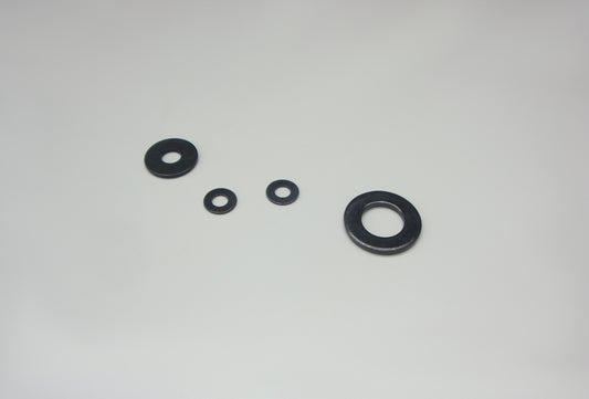 Unterlegscheiben , schwarz verzinkt , kleiner und großer Durchmesser (DIN 125 / DIN 9021)