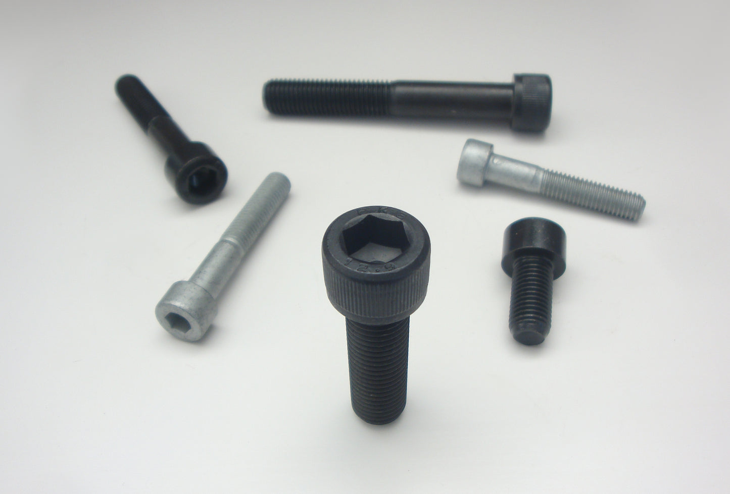 Zylinderschrauben mit Innensechskant, höchstfest 12.9 , Feingewinde / Normalgewinde