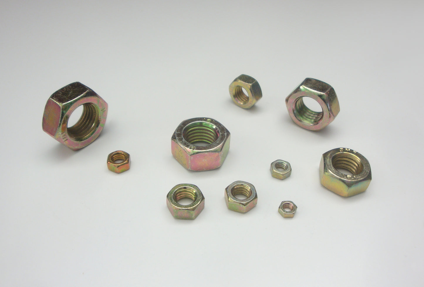 Sechskantmuttern (DIN 934) gelb verzinkt , hochfest |10| Regel- und Feingewinde